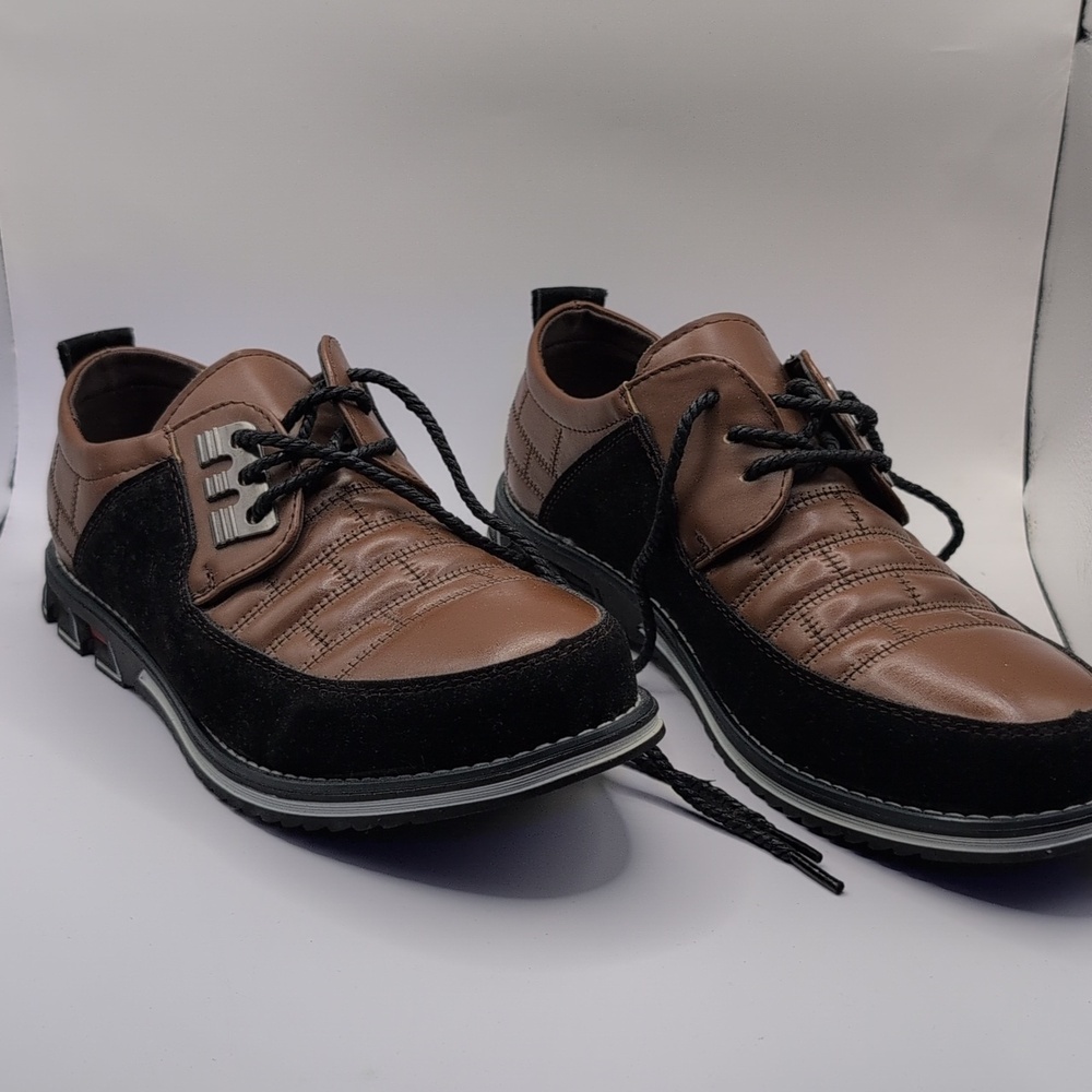 Gatsby mens dress shoes.. Size 8 Leather & Suede. Brown and black